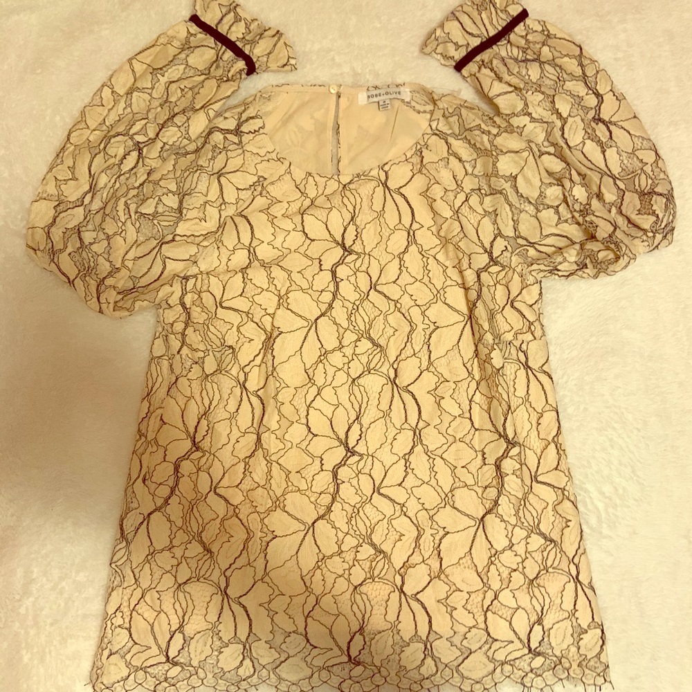 🍁NWOT Lace Blouse🍁